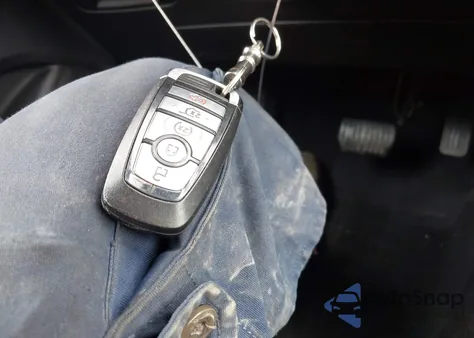 2022 Ford Edge Titanium from USA, damaged, VIN 2FMPK4K96NBB09902